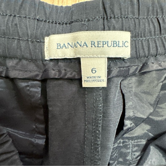 Banana Republic Athletic Style Mid Rise Ankle Pants Size 6 - Picture 11 of 13